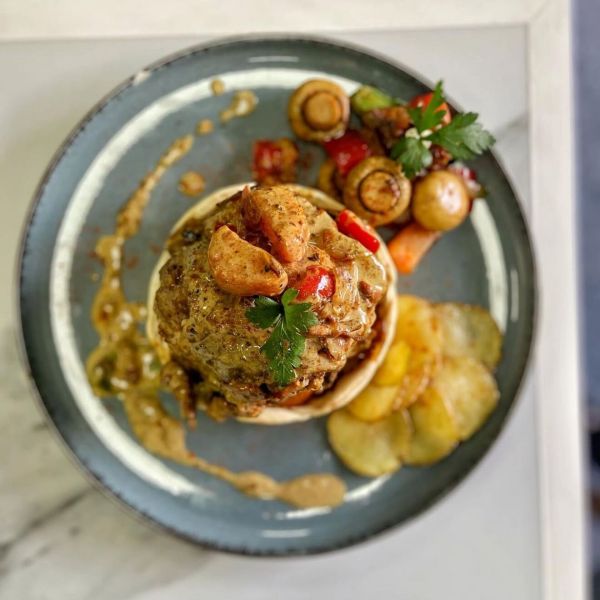 Esteros Resto y Café