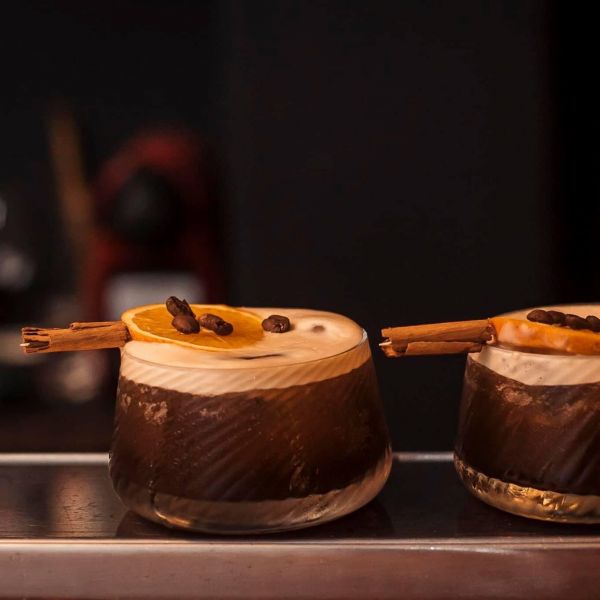 ABB Academia de Bartenders por Agustín Balegno