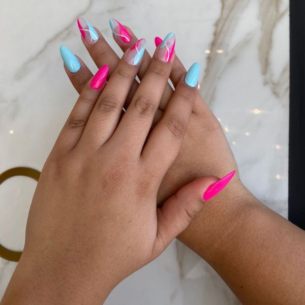 Nails y Co Manantiales