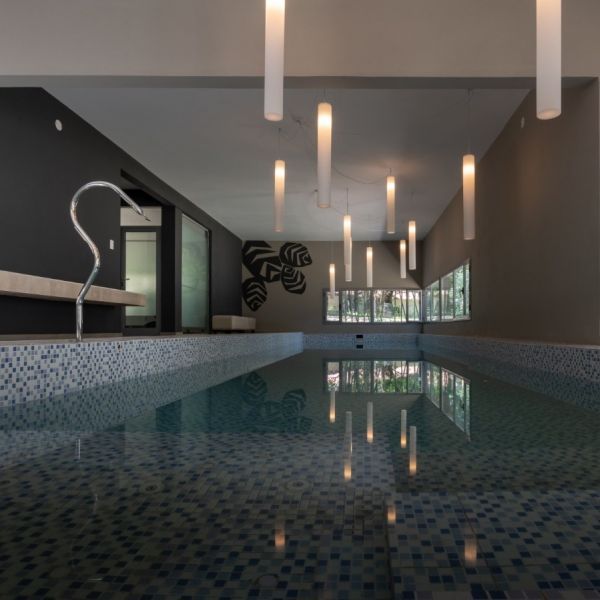 Calina, Casa de Huéspedes