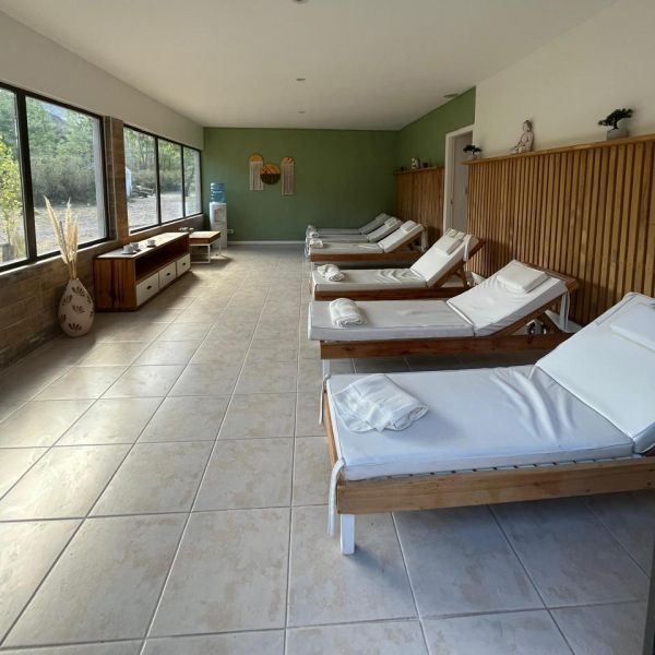 Vertientes spa - Pueblo del río