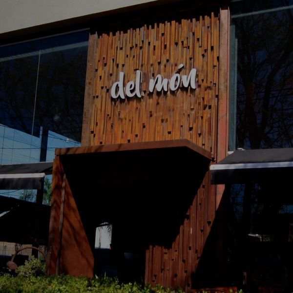 Del Món