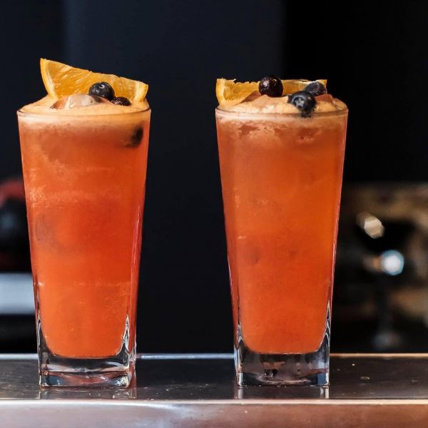 ABB Academia de Bartenders por Agustín Balegno