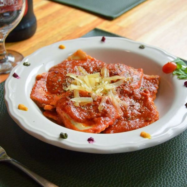 Esteros Resto y Café